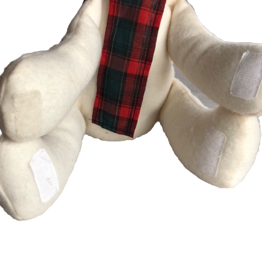Adorable plush hugging snowman with Velcro hands and feet bottle holder - Picture 4 of 6